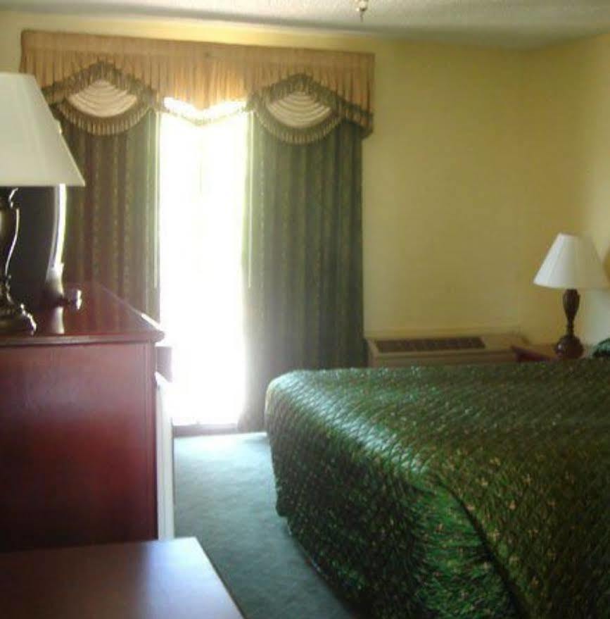 Calimesa Inn 部屋 写真